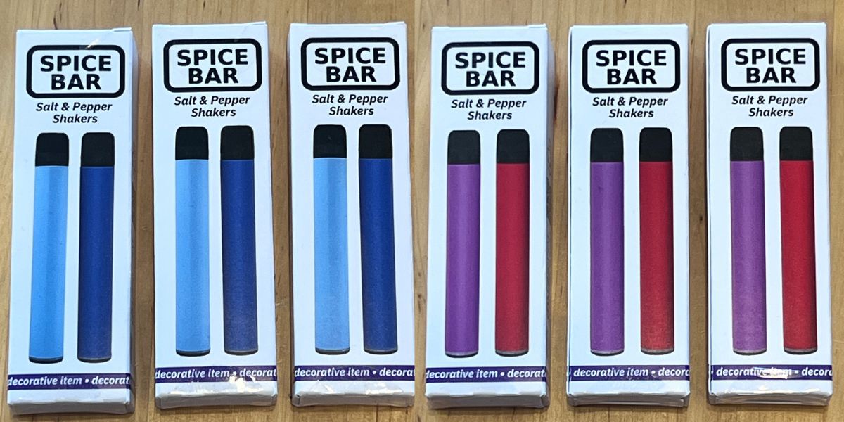 Spice Bar retail boxes, blue and red sets